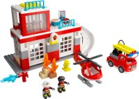 Feuerwehrwache mit Hubschrauber