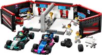 F1® Garage mit Mercedes-AMG & Alpine Rennautos